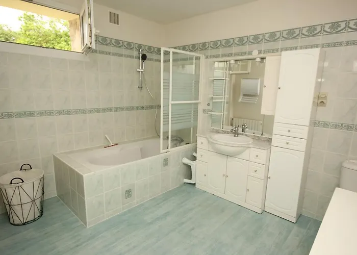 Maison De Caractere Caprice Normand, Jardin Clos, 7min A Pied Des Plages 別荘 *